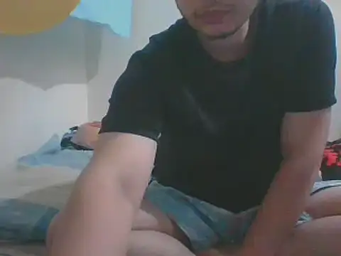 Snapshot of Gasparin32 chatting on March 2025 02:04:01 AM Gasparin32 online show from March 2025 02:04:01 AM