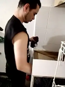 Snapshot of Gasparin32 chatting on February 2026 12:14:02 AM Gasparin32 online show from February 2026 12:14:02 AM