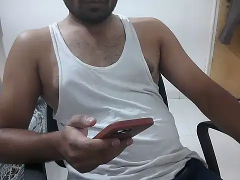 Snapshot of WildDick0007 chatting on December 2024 03:00:02 AM WildDick0007 online show from December 2024 03:00:02 AM