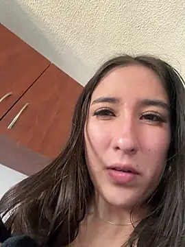 Snapshot of _Luuna chatting on July 2026 08:52:02 PM Luuna online show from July 2026 08:52:02 PM