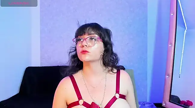 Snapshot of AliciaChelios chatting on December 2024 12:05:01 AM AliciaChelios online show from December 2024 12:05:01 AM