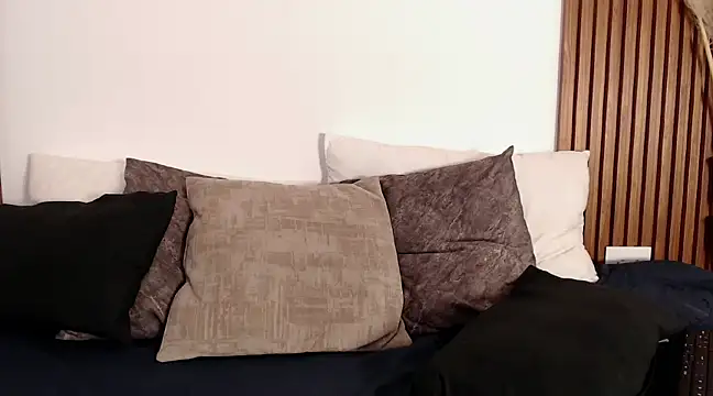 Snapshot of zander_2120 chatting on January 2025 05:51:01 PM zander 2120 online show from January 2025 05:51:01 PM