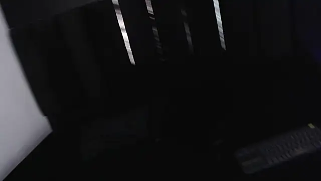 Snapshot of zander_2120 chatting on March 2025 03:10:02 AM zander 2120 online show from March 2025 03:10:02 AM