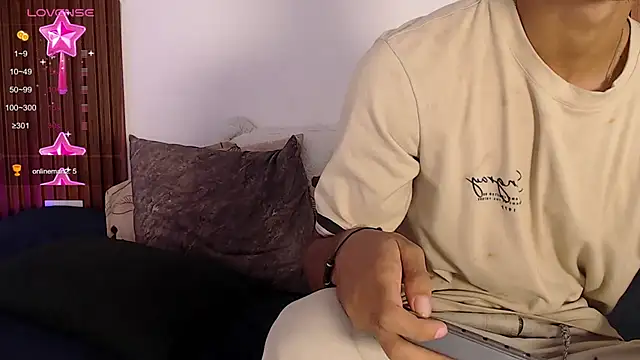 Snapshot of zander_2120 chatting on March 2025 05:24:02 PM zander 2120 online show from March 2025 05:24:02 PM