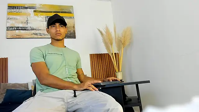 Snapshot of zander_2120 chatting on September 2025 01:00:02 PM zander 2120 online show from September 2025 01:00:02 PM