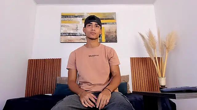 Snapshot of zander_2120 chatting on September 2025 01:11:02 PM zander 2120 online show from September 2025 01:11:02 PM