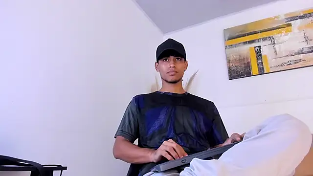 Snapshot of zander_2120 chatting on October 2025 01:42:02 PM zander 2120 online show from October 2025 01:42:02 PM