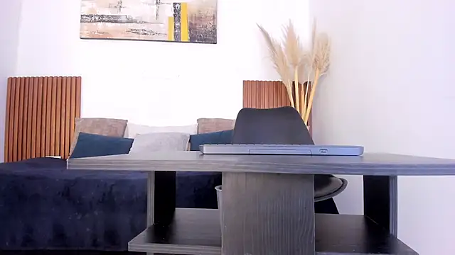 Snapshot of zander_2120 chatting on October 2025 01:01:01 PM zander 2120 online show from October 2025 01:01:01 PM