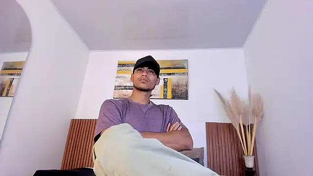 Snapshot of zander_2120 chatting on October 2025 01:14:01 PM zander 2120 online show from October 2025 01:14:01 PM