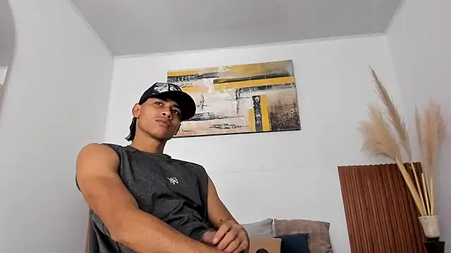 Snapshot of zander_2120 chatting on October 2025 01:14:01 PM zander 2120 online show from October 2025 01:14:01 PM