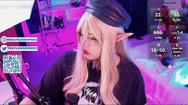 Snapshot of toky_doll chatting on May 2026 12:17:01 AM toky doll online show from May 2026 12:17:01 AM