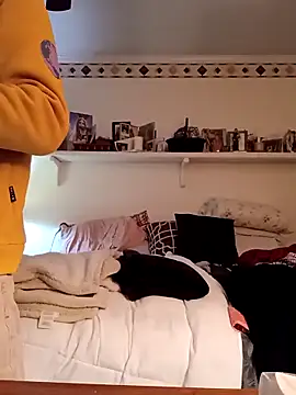 Hand69someguy online show from March 2025 11:34:02 PM