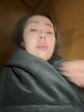 Asian Asami online show from January 2025 04:40:01 PM