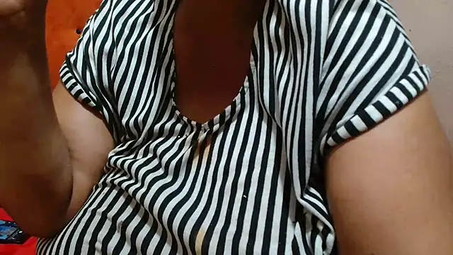 tinagiant online show from October 2025 05:06:01 AM