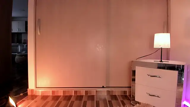 CoralineKam1 online show from February 2026 10:22:01 PM