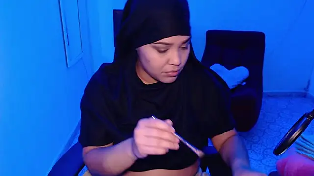 VenussTits97 online show from November 2025 04:39:01 PM