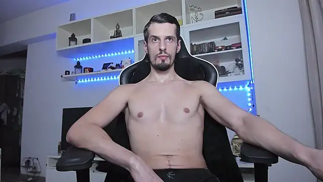 ToddClaytonn online show from October 2025 11:40:02 PM