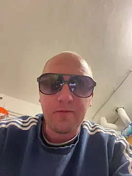 paul daniel online show from December 2025 06:45:02 PM