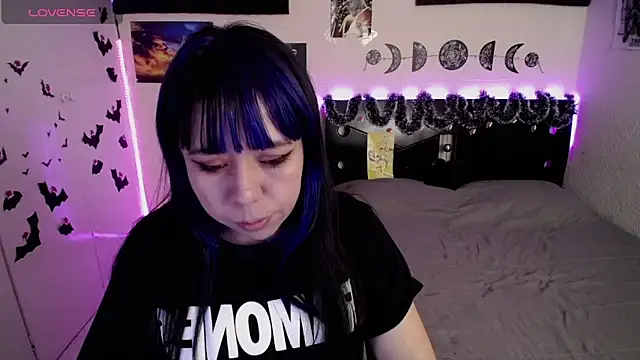 Snapshot of _dhalia1_ chatting on December 2024 08:36:01 PM dhalia1 online show from December 2024 08:36:01 PM