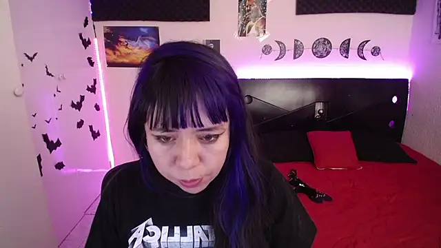 Snapshot of _dhalia1_ chatting on January 2025 01:50:01 AM dhalia1 online show from January 2025 01:50:01 AM