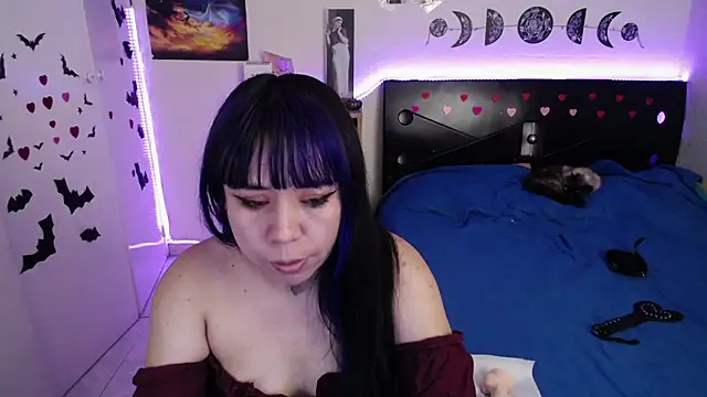 Snapshot of _dhalia1_ chatting on February 2025 08:50:01 PM dhalia1 online show from February 2025 08:50:01 PM