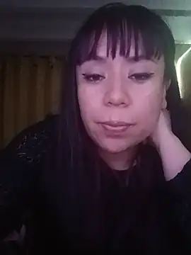 Snapshot of _dhalia1_ chatting on July 2026 01:43:02 AM dhalia1 online show from July 2026 01:43:02 AM