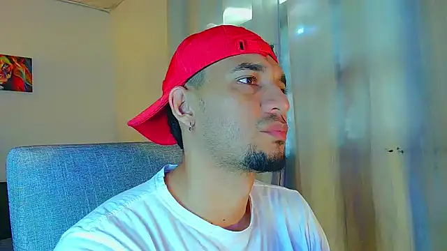 Snapshot of Jeff_Kent2 chatting on December 2025 02:36:02 PM Jeff Kent2 online show from December 2025 02:36:02 PM