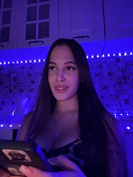 Snapshot of EricaWalls chatting on December 2024 09:17:01 PM EricaWalls online show from December 2024 09:17:01 PM