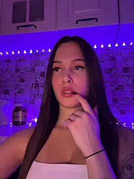 Snapshot of EricaWalls chatting on January 2025 09:33:01 PM EricaWalls online show from January 2025 09:33:01 PM