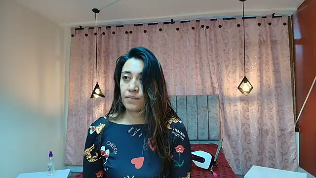 Snapshot of VioletaScott_ chatting on December 2025 01:31:02 PM VioletaScott online show from December 2025 01:31:02 PM