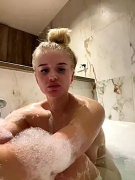 yourhornyslut online show from September 2025 07:17:02 PM