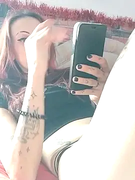 Snapshot of kriszy_baby chatting on December 2025 08:23:01 AM kriszy baby online show from December 2025 08:23:01 AM