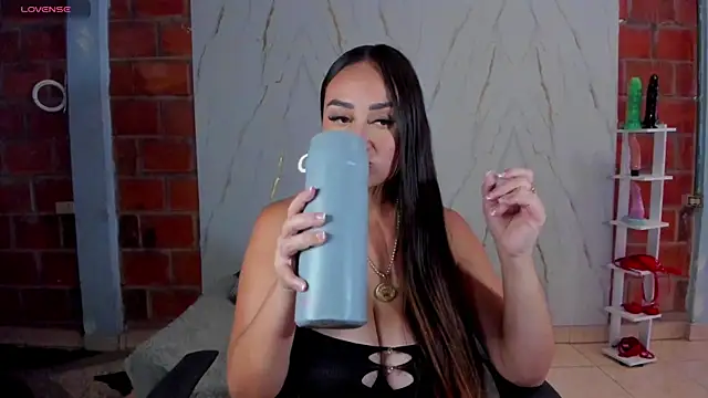 IsaSixty9 online show from April 2026 08:20:02 PM