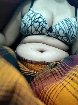 Snapshot of Shana-12 chatting on December 2024 07:18:02 PM Shana-12 online show from December 2024 07:18:02 PM