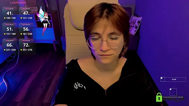 Moon13152 online show from November 2025 09:14:02 PM