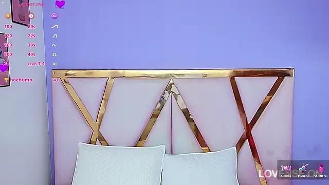 Snapshot of Beautifulskinny18 chatting on January 2025 07:53:02 PM Beautifulskinny18 online show from January 2025 07:53:02 PM