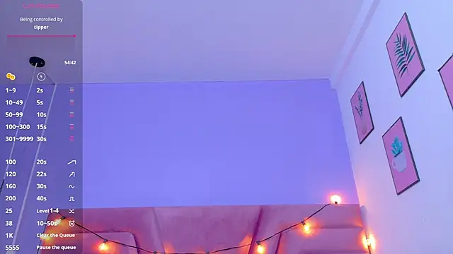 Snapshot of Beautifulskinny18 chatting on September 2025 07:47:02 PM Beautifulskinny18 online show from September 2025 07:47:02 PM