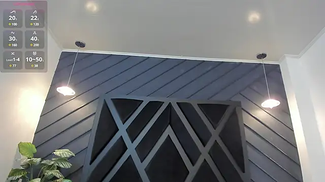 Yeiko Romero  online show from February 2025 01:27:01 PM