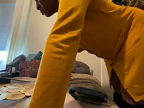 wynterheat online show from October 2025 06:24:01 PM