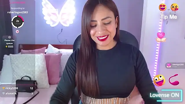 Paulina 627 online show from March 2025 05:11:02 PM