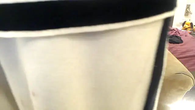 Snapshot of chhui_mui chatting on December 2024 12:45:02 AM chhui mui online show from December 2024 12:45:02 AM