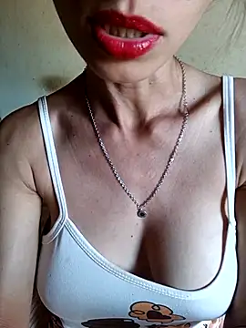 Snapshot of Nandasant09 chatting on February 2025 04:24:02 PM Nandasant09 online show from February 2025 04:24:02 PM