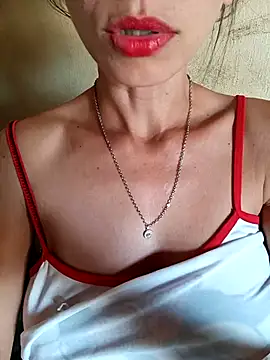 Snapshot of Nandasant09 chatting on September 2025 05:14:02 PM Nandasant09 online show from September 2025 05:14:02 PM