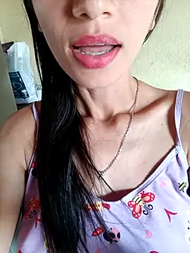 Snapshot of Nandasant09 chatting on November 2025 04:10:02 PM Nandasant09 online show from November 2025 04:10:02 PM