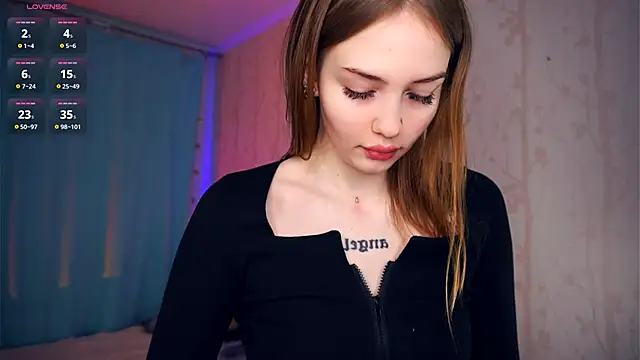 Snapshot of WiloneDimmick chatting on November 2025 07:08:02 AM WiloneDimmick online show from November 2025 07:08:02 AM