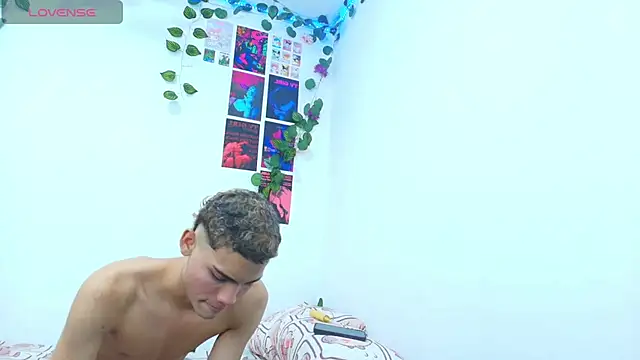 Snapshot of stevan1855 chatting on May 2026 05:03:01 AM stevan1855 online show from May 2026 05:03:01 AM