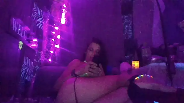 fantasymade69 online show from April 2026 04:45:01 AM