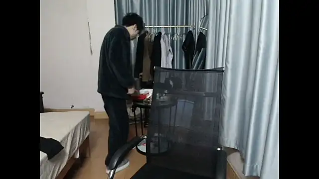 Snapshot of wujiaxing22 chatting on February 2025 08:00:01 PM wujiaxing22 online show from February 2025 08:00:01 PM