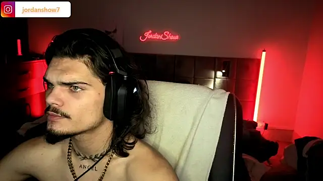 JordanShow online show from November 2025 10:04:02 PM