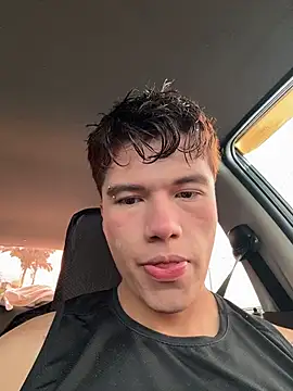 Logan smith1 online show from January 2026 07:39:01 PM